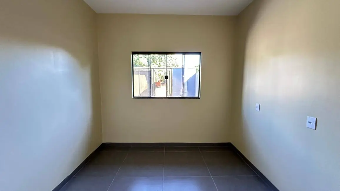 Foto 4 de Casa com 3 quartos à venda, 180m2 em Parque dos Coqueiros, Dourados - MS