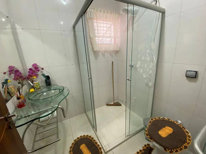 Foto 6 de Casa com 5 quartos à venda, 257m2 em Parque Alvorada, Dourados - MS