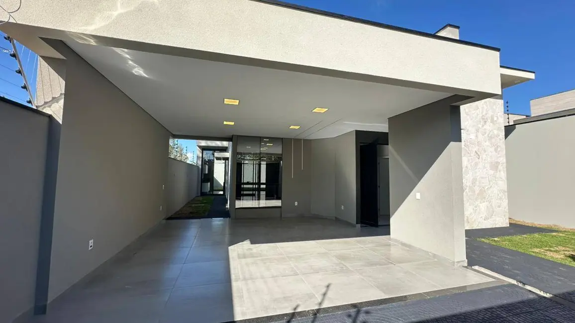 Casa com 3 quartos à venda, 360m2 em Santa Fé, Dourados - MS - imagem 2 Foto 2 de Casa com 3 quartos à venda, 360m2 em Santa Fé, Dourados - MS