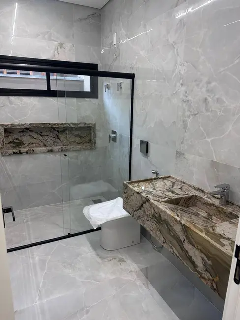 Foto 7 de Casa com 3 quartos à venda, 256m2 em Dourados - MS