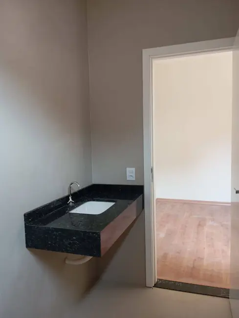 Foto 5 de Casa à venda, 162m2 em Altos do Indaiá, Dourados - MS