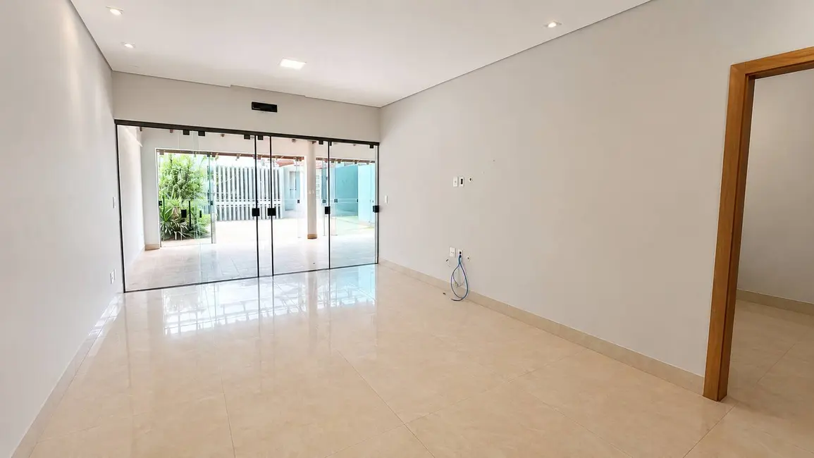 Foto 7 de Casa com 4 quartos à venda, 400m2 em Vila Progresso, Dourados - MS