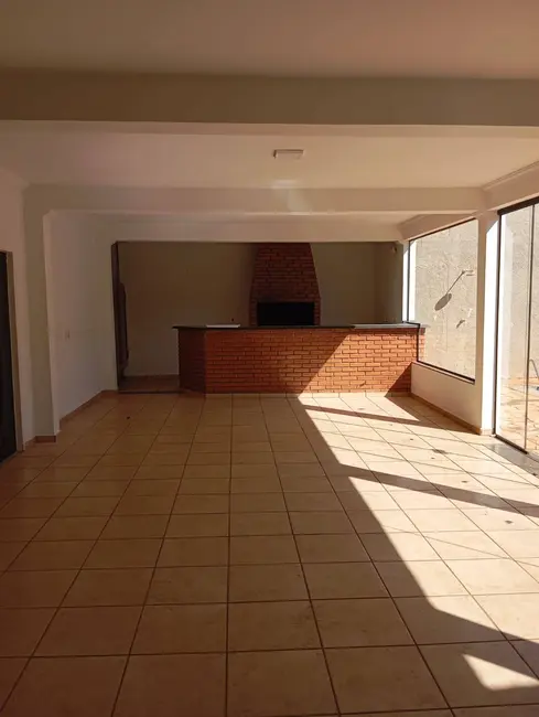 Foto 6 de Casa com 3 quartos à venda, 360m2 em Jardim Água Boa, Dourados - MS