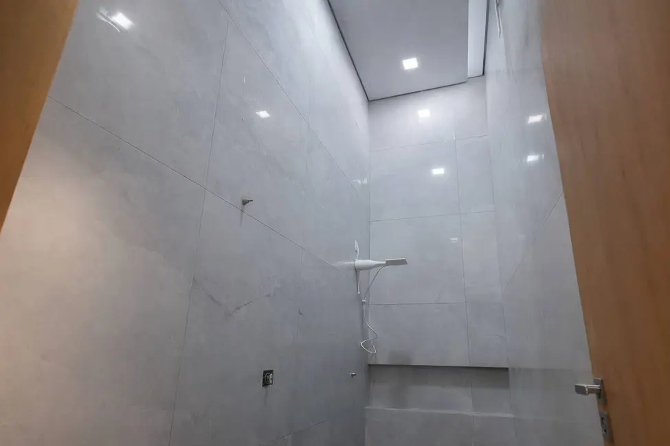 Foto 2 de Casa com 3 quartos à venda, 140m2 em Parque Alvorada, Dourados - MS