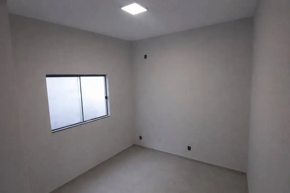 Foto 4 de Casa com 3 quartos à venda, 140m2 em Parque Alvorada, Dourados - MS