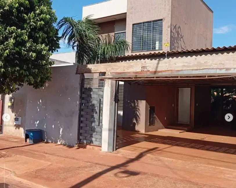 Foto 2 de Casa à venda em Dourados - MS