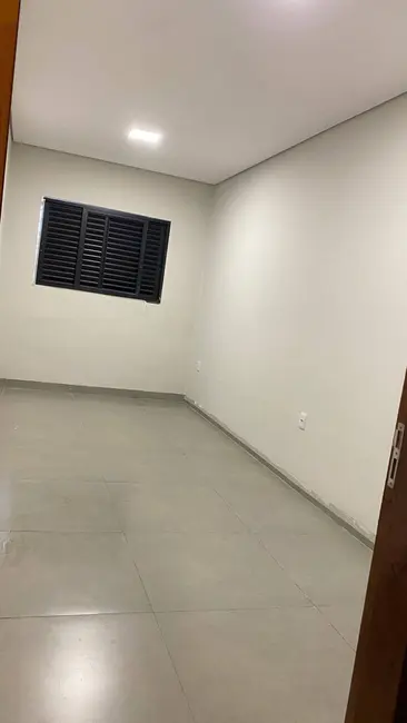 Foto 3 de Casa com 3 quartos à venda, 237m2 em Dourados - MS