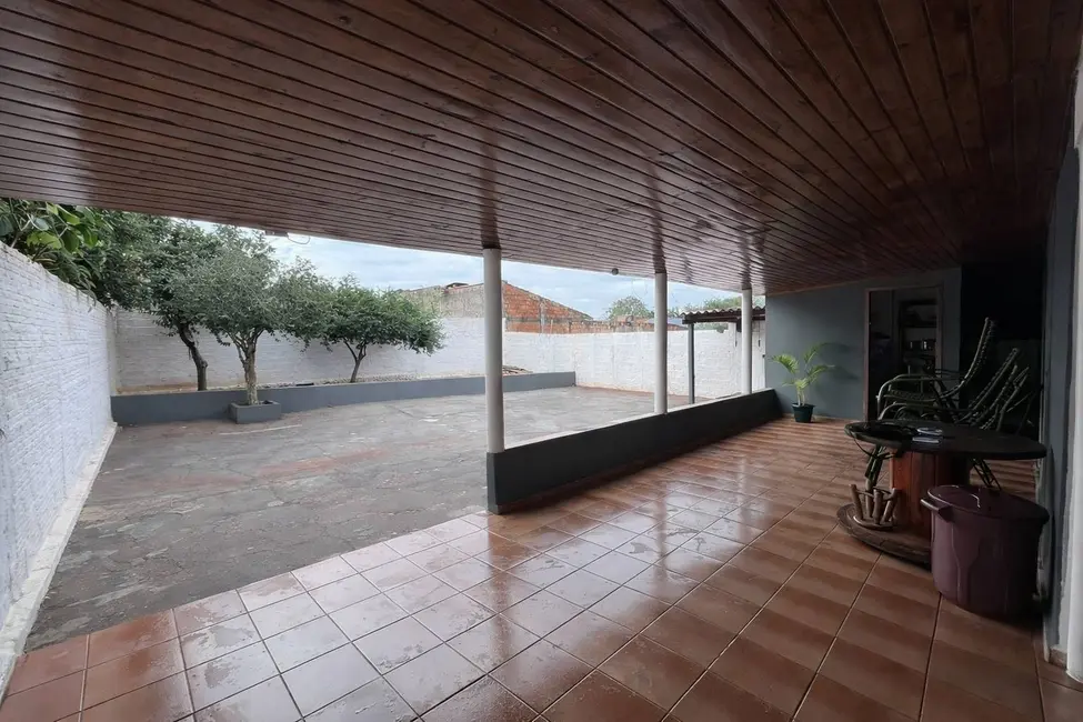 Foto 4 de Casa à venda, 340m2 em Jardim Água Boa, Dourados - MS