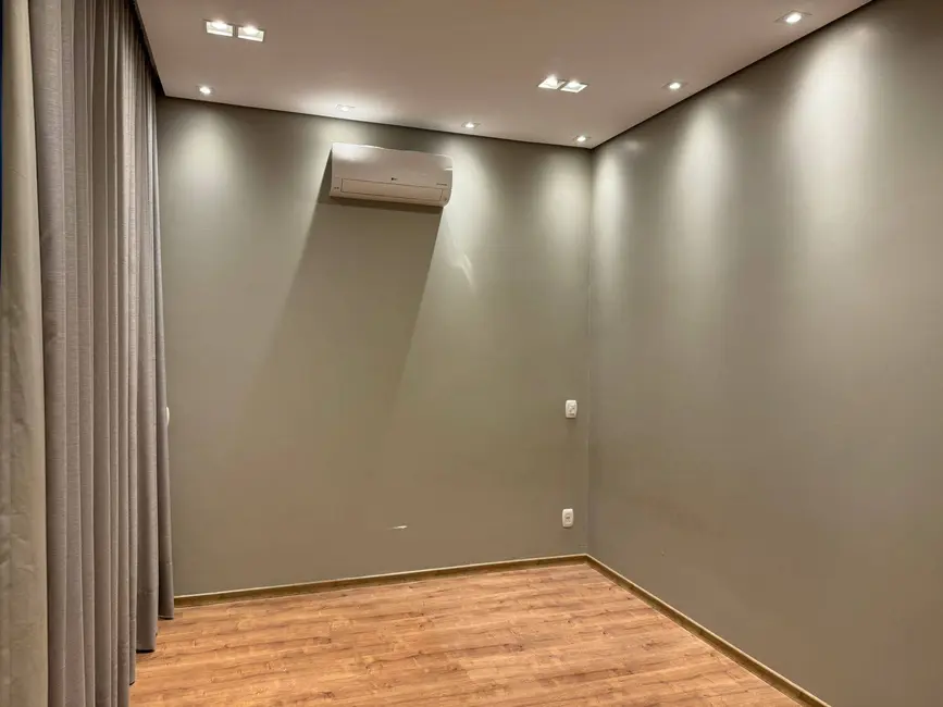 Foto 4 de Casa com 3 quartos à venda, 162m2 em Porto Seguro, Dourados - MS