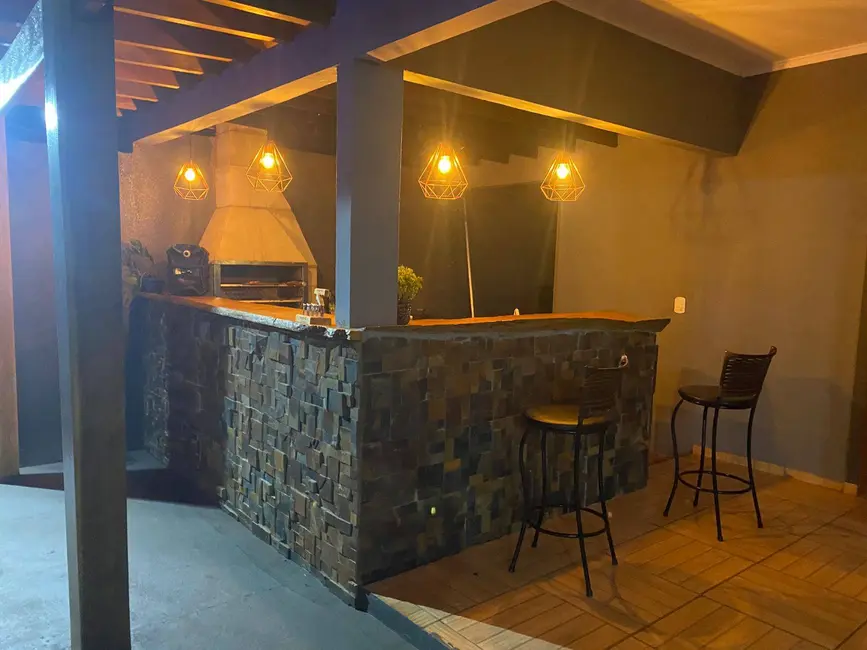 Foto 6 de Casa com 21 quartos à venda, 240m2 em Jardim São Pedro, Dourados - MS