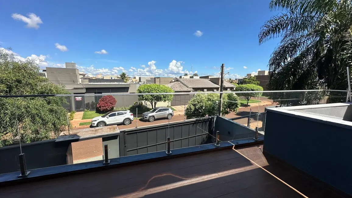 Foto 9 de Casa com 3 quartos à venda, 380m2 em Dourados - MS