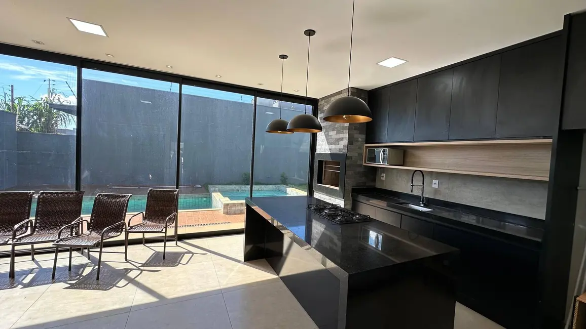 Foto 6 de Casa com 3 quartos à venda, 380m2 em Dourados - MS