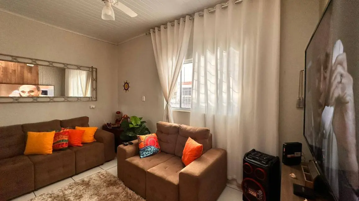 Foto 3 de Casa com 3 quartos à venda, 220m2 em BNH I Plano, Dourados - MS