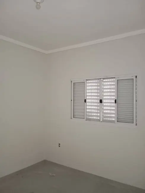 Foto 6 de Casa à venda, 150m2 em Conjunto Residencial Monte Carlo, Dourados - MS