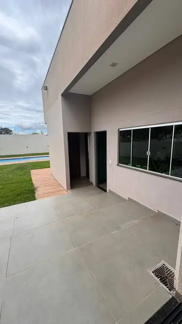 Foto 15 de Casa à venda, 600m2 em Jardim Aline, Dourados - MS