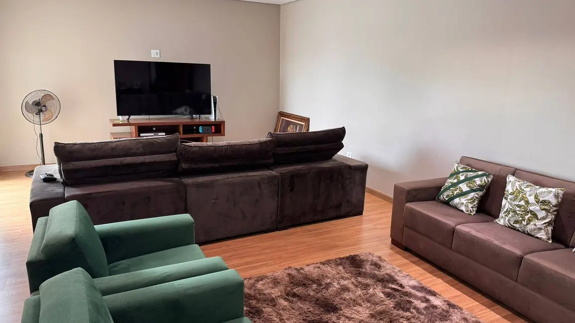 Foto 6 de Casa à venda, 600m2 em Jardim Aline, Dourados - MS