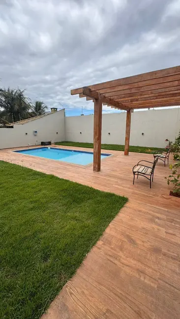 Foto 13 de Casa à venda, 600m2 em Jardim Aline, Dourados - MS