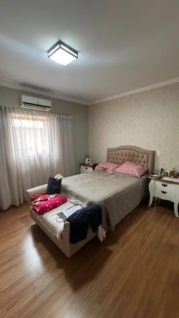 Foto 12 de Casa à venda, 600m2 em Jardim Aline, Dourados - MS