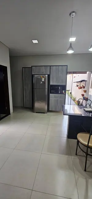 Foto 7 de Casa com 4 quartos à venda, 210m2 em Santa Fé, Dourados - MS