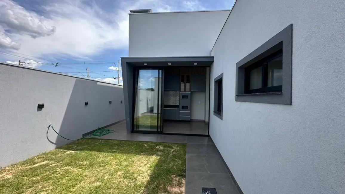 Foto 6 de Casa com 3 quartos à venda, 220m2 em Dourados - MS