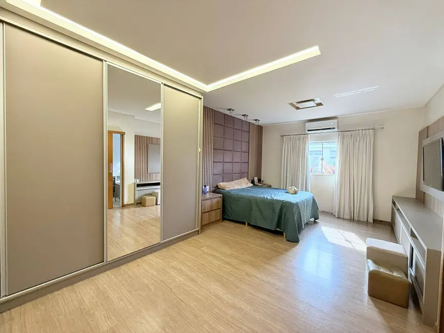 Foto 9 de Casa à venda, 354m2 em Parque Alvorada, Dourados - MS