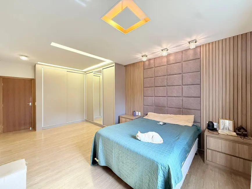 Foto 18 de Casa à venda, 354m2 em Parque Alvorada, Dourados - MS