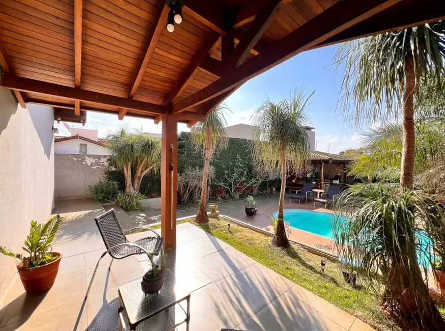 Foto 7 de Casa à venda, 600m2 em Dourados - MS