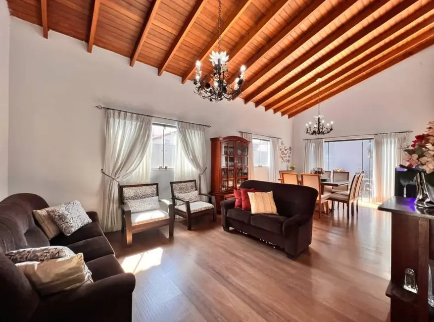 Foto 9 de Casa à venda, 600m2 em Dourados - MS