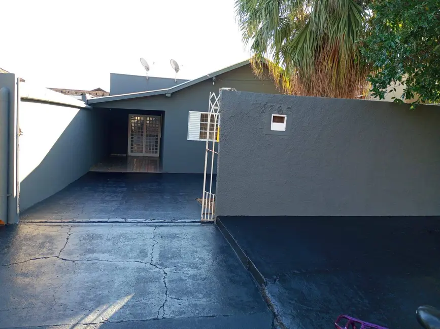 Foto 1 de Casa à venda, 200m2 em Dourados - MS