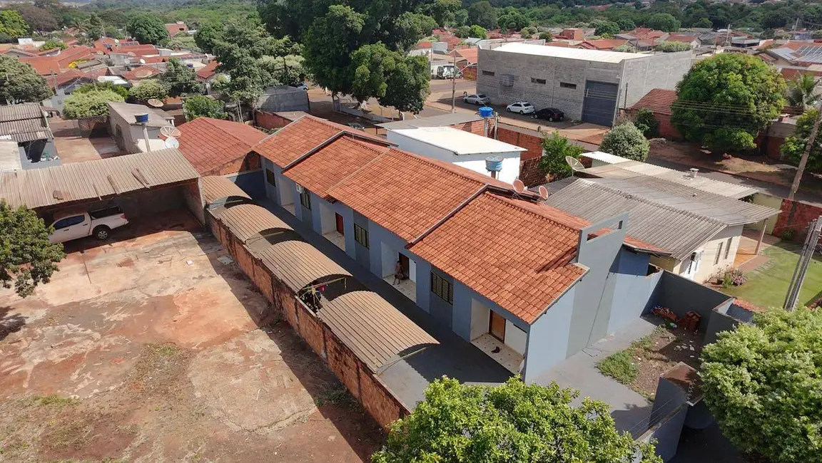 Foto 3 de Casa com 2 quartos à venda, 420m2 em Parque dos Coqueiros, Dourados - MS