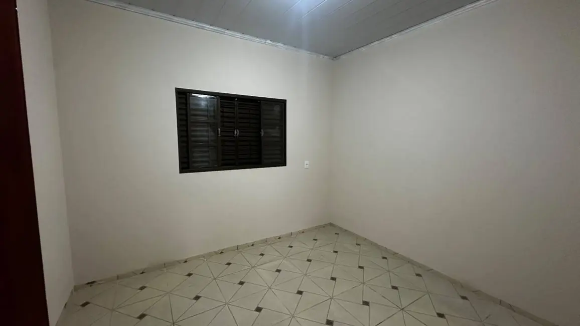 Foto 4 de Casa com 2 quartos à venda, 420m2 em Parque dos Coqueiros, Dourados - MS
