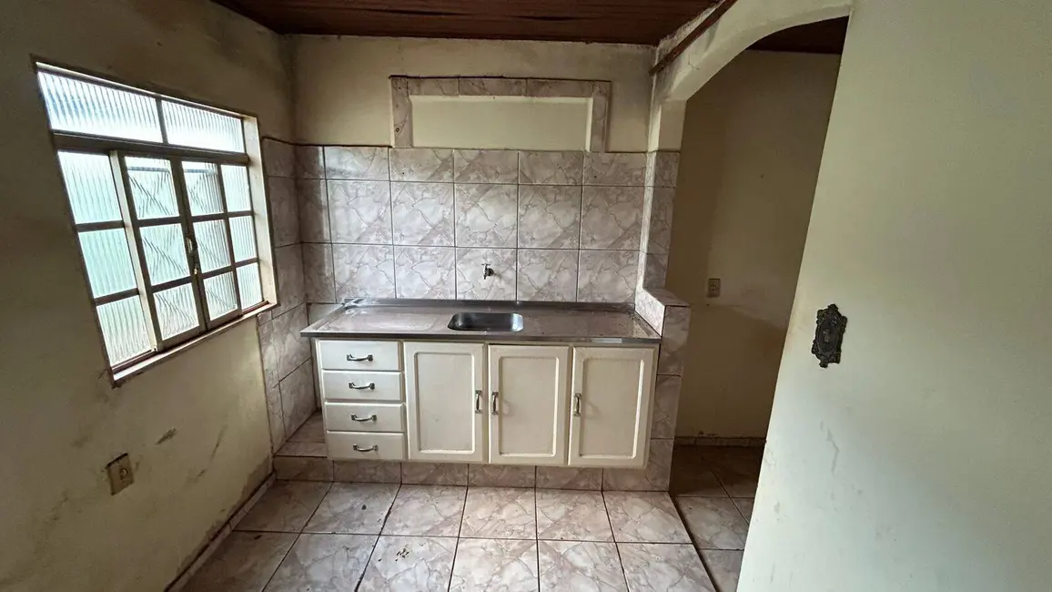 Foto 6 de Casa à venda, 360m2 em Jardim Colibri, Dourados - MS