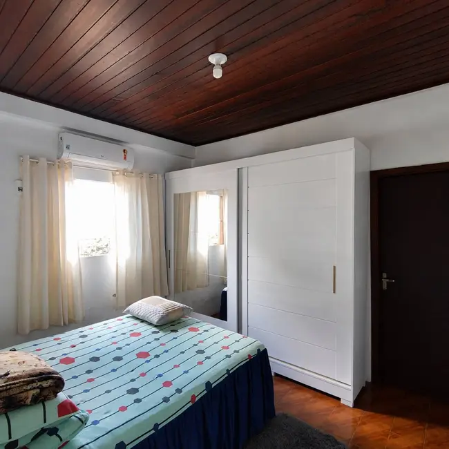 Foto 7 de Casa com 3 quartos à venda, 360m2 em Jardim Água Boa, Dourados - MS