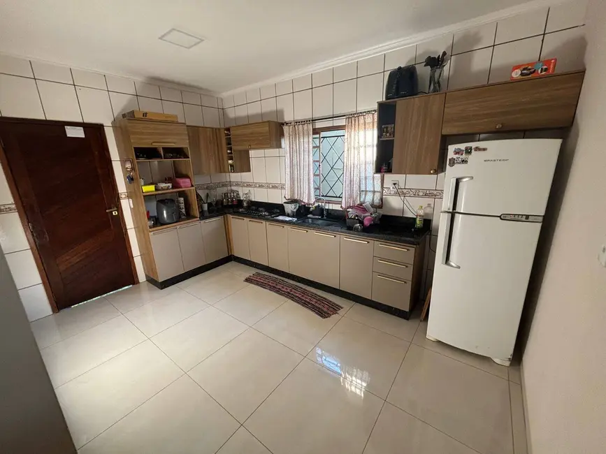 Foto 5 de Casa com 3 quartos à venda, 330m2 em Parque Nova Dourados, Dourados - MS