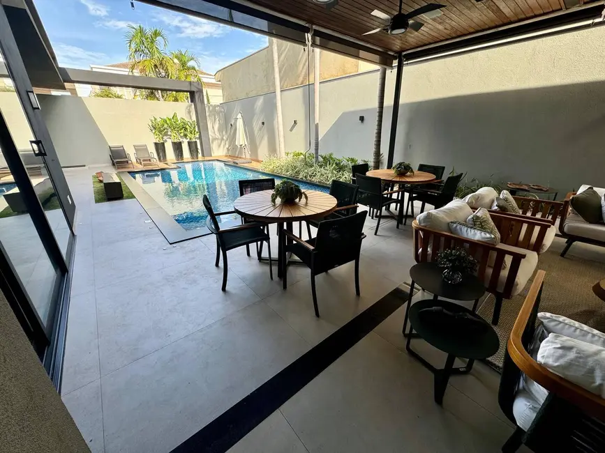 Foto 9 de Casa de Condomínio com 4 quartos à venda, 390m2 em Ecoville, Dourados - MS