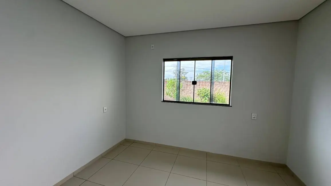 Foto 4 de Casa com 3 quartos à venda, 203m2 em Dourados - MS