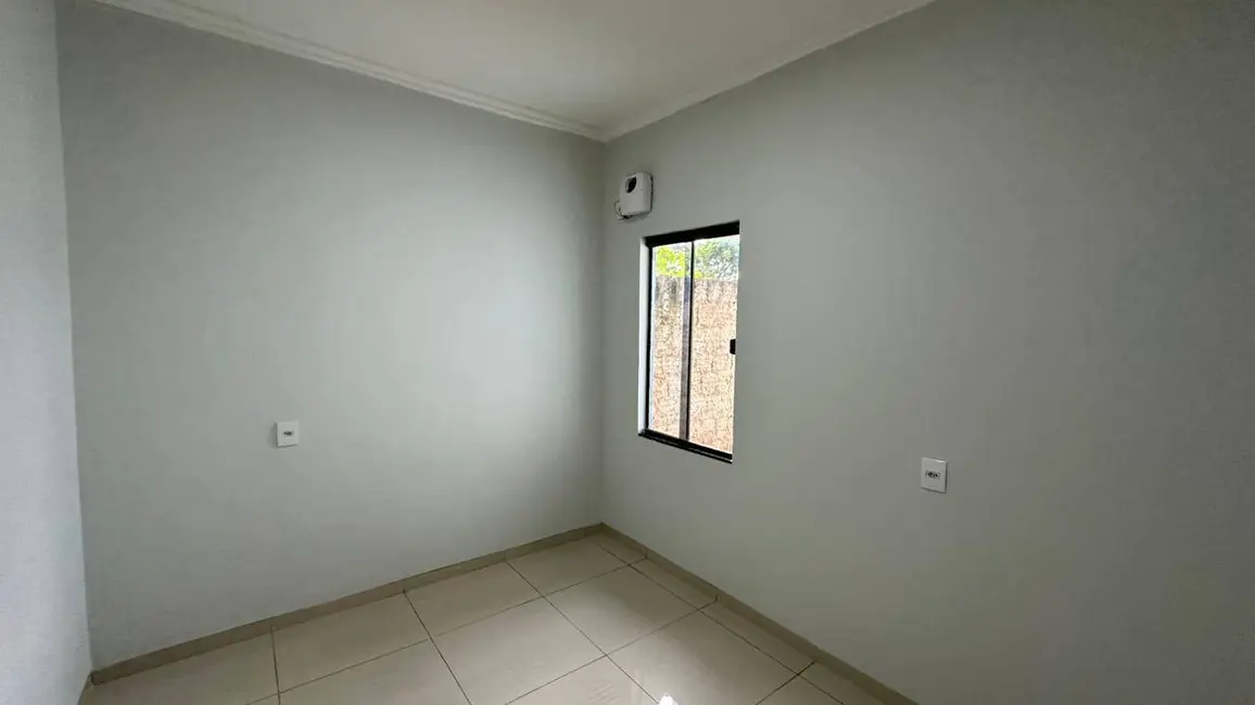 Foto 5 de Casa com 3 quartos à venda, 203m2 em Dourados - MS