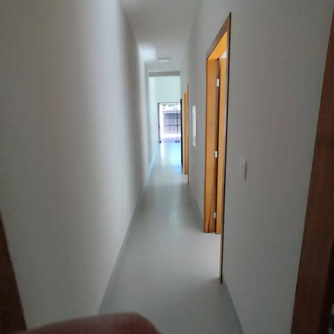 Foto 6 de Casa com 3 quartos à venda, 180m2 em Jardim Cristhais, Dourados - MS
