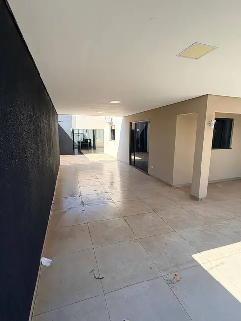 Foto 16 de Casa à venda, 360m2 em Jardim Água Boa, Dourados - MS