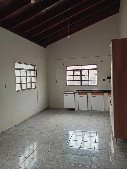Foto 5 de Casa com 2 quartos à venda, 360m2 em Jardim Flórida, Dourados - MS