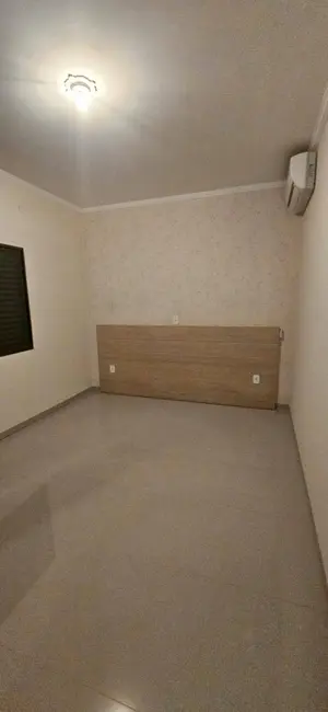 Foto 3 de Casa à venda, 360m2 em Parque Alvorada, Dourados - MS