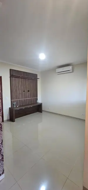 Foto 4 de Casa à venda, 360m2 em Parque Alvorada, Dourados - MS