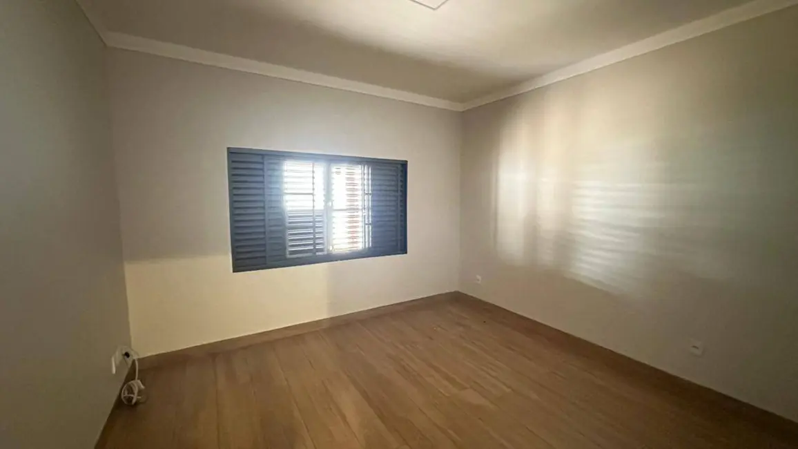 Foto 8 de Casa com 2 quartos à venda, 375m2 em Jardim América, Dourados - MS