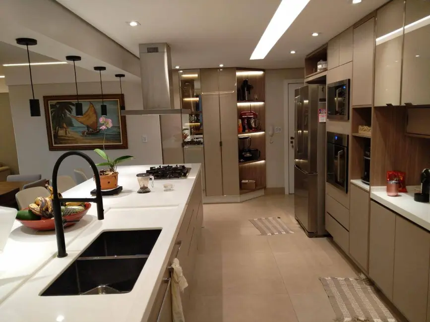 Foto 5 de Apartamento com 3 quartos à venda, 196m2 em Jardim América, Dourados - MS