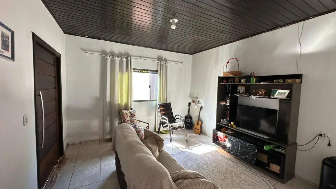 Foto 3 de Casa com 2 quartos à venda, 386m2 em Conjunto Habitacional Terra Roxa, Dourados - MS