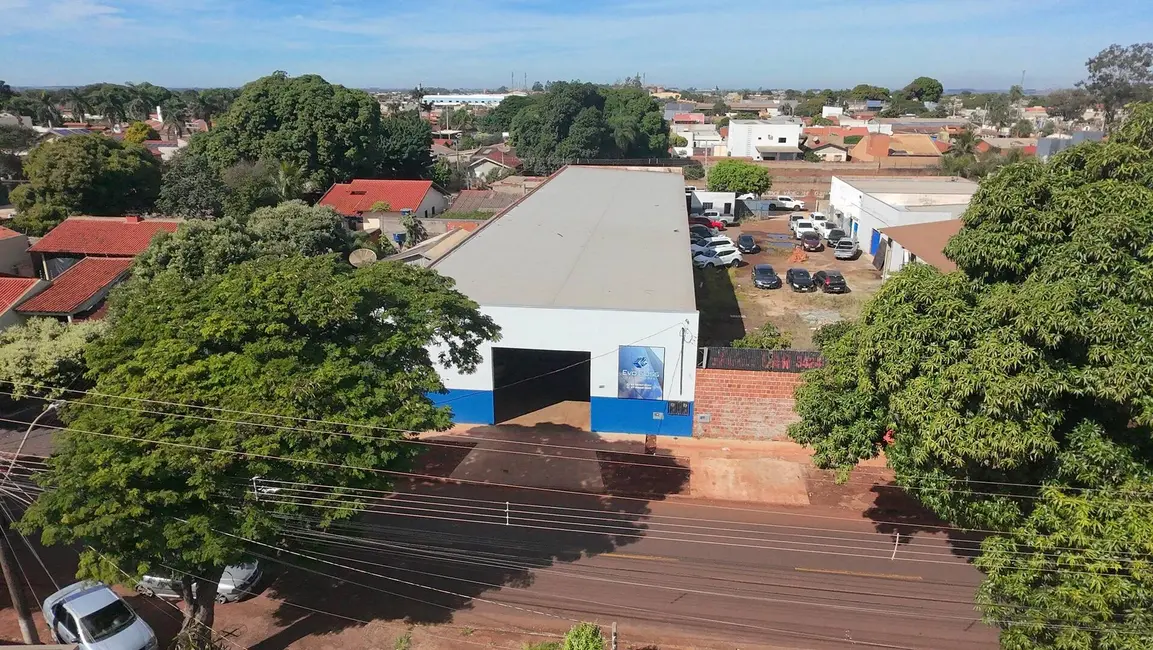 Foto 6 de Sala Comercial à venda, 2000m2 em Vila Santa Catarina, Dourados - MS