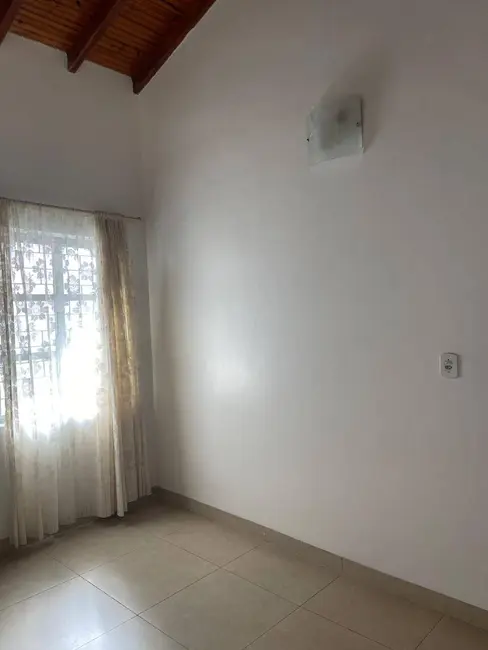 Foto 9 de Casa com 2 quartos à venda, 149m2 em Jardim Tropical, Dourados - MS