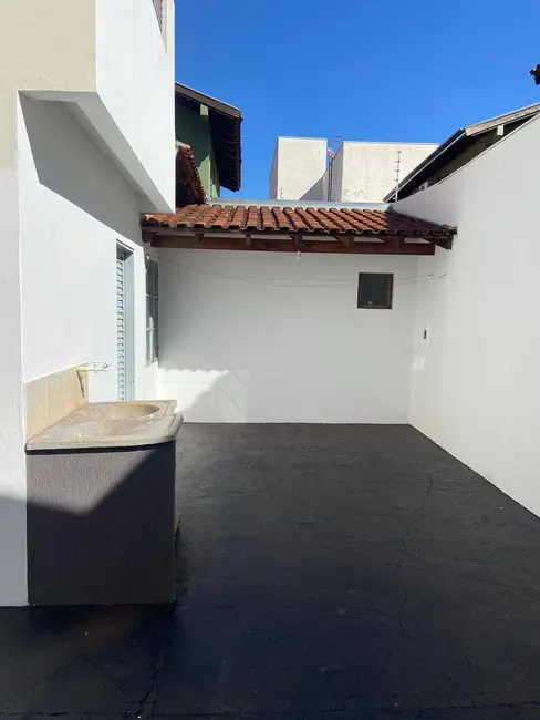 Foto 3 de Casa com 2 quartos à venda, 149m2 em Jardim Tropical, Dourados - MS