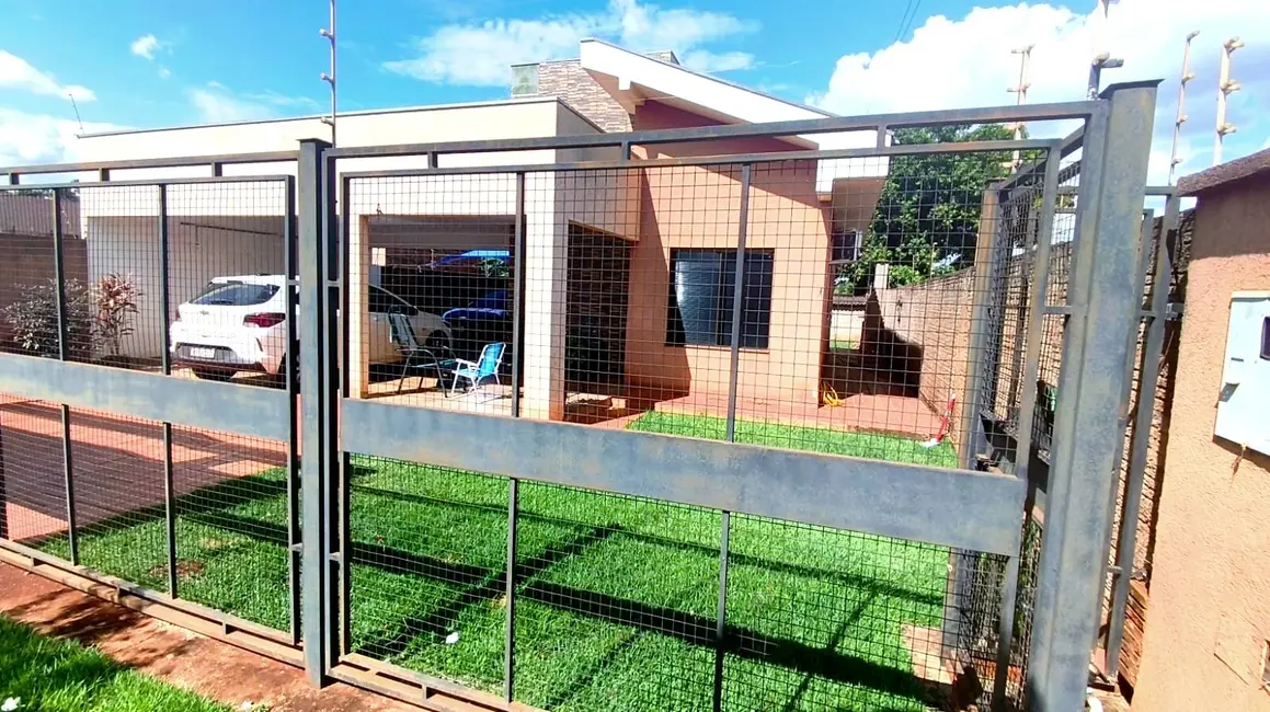 Foto 3 de Casa com 2 quartos à venda, 360m2 em Jardim Guaicurus, Dourados - MS