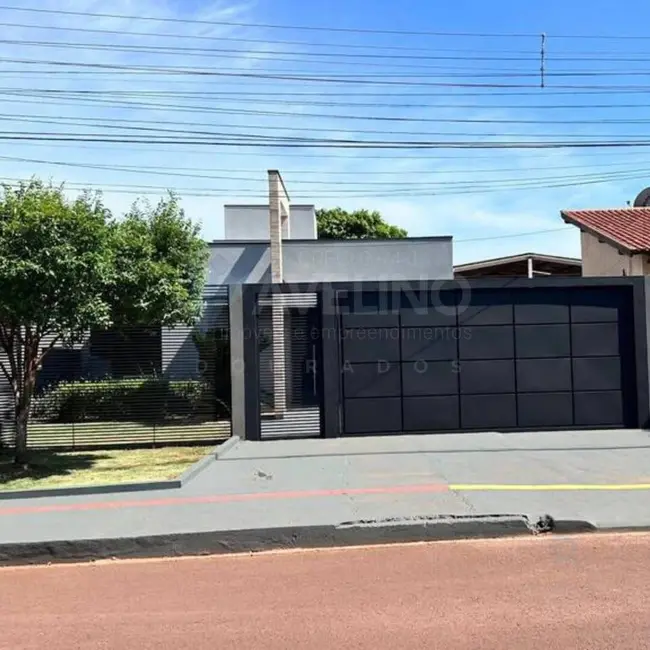 Foto 1 de Casa com 3 quartos à venda, 360m2 em Parque Nova Dourados, Dourados - MS